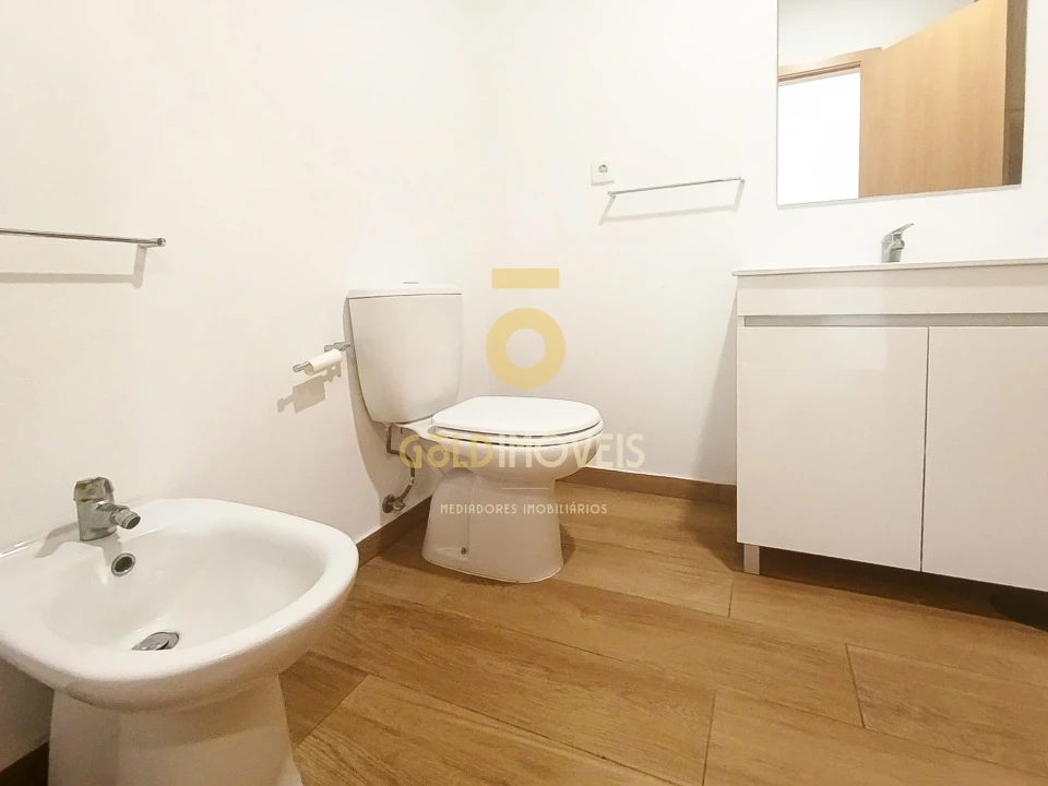 Apartamento T3 para Venda em Penafiel Foto 7