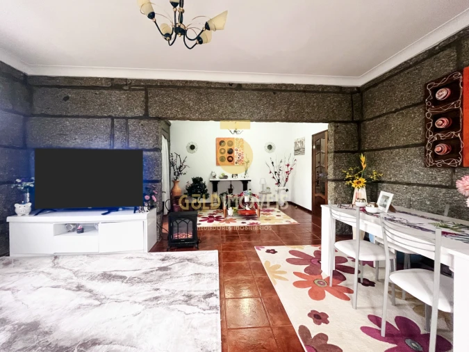 Moradia T3 para Venda em Alpendorada, Várzea e Torrão Foto 19