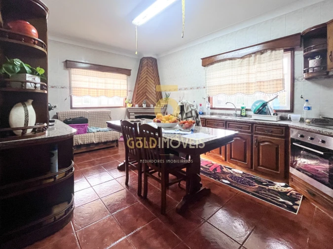 Moradia T3 para Venda em Alpendorada, Várzea e Torrão Foto 4