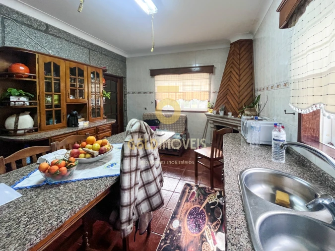 Moradia T3 para Venda em Alpendorada, Várzea e Torrão Foto 6