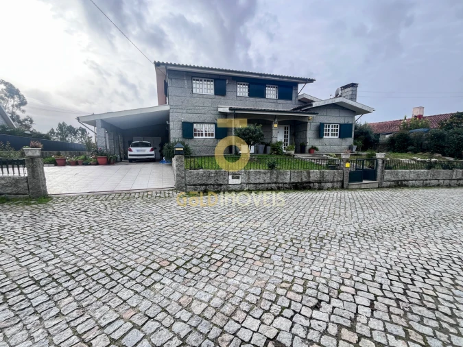 Moradia T3 para Venda em Alpendorada, Várzea e Torrão Foto 1