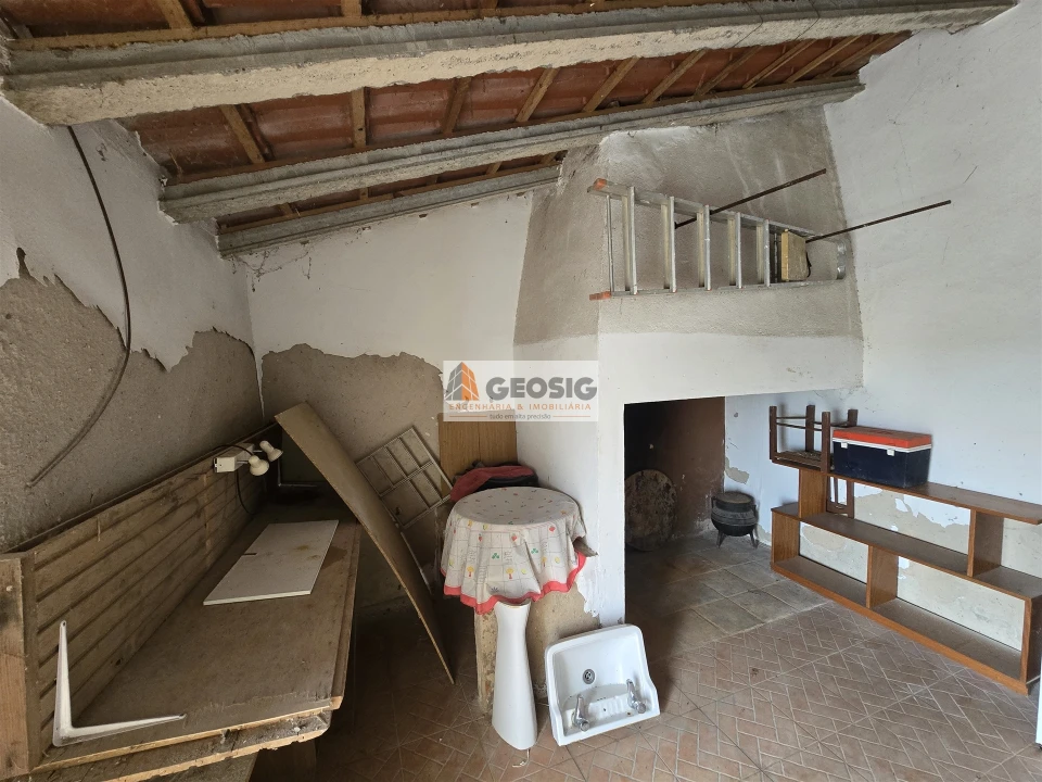 Moradia T2 para Venda em Almodôvar e Graça dos Padrões Foto 32