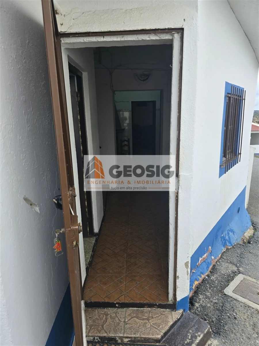 Moradia T2 para Venda em Almodôvar e Graça dos Padrões Foto 4