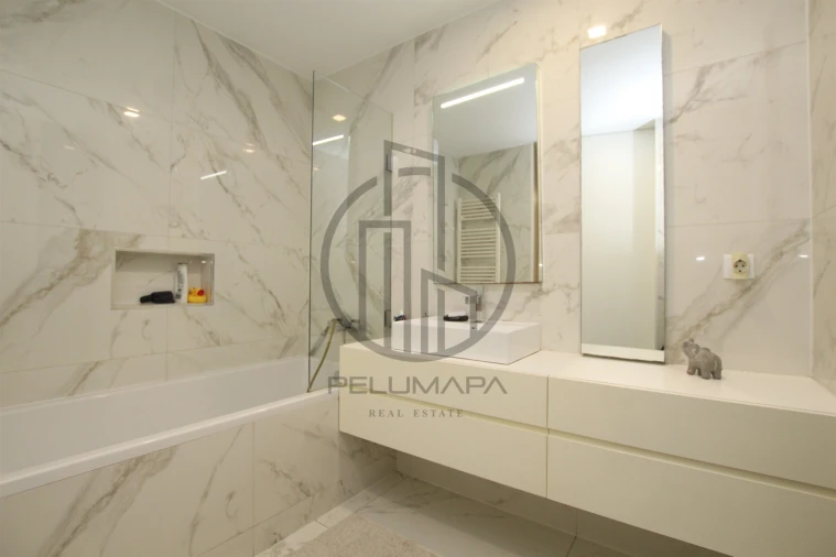 Moradia T4 para Venda em Louro Foto 24