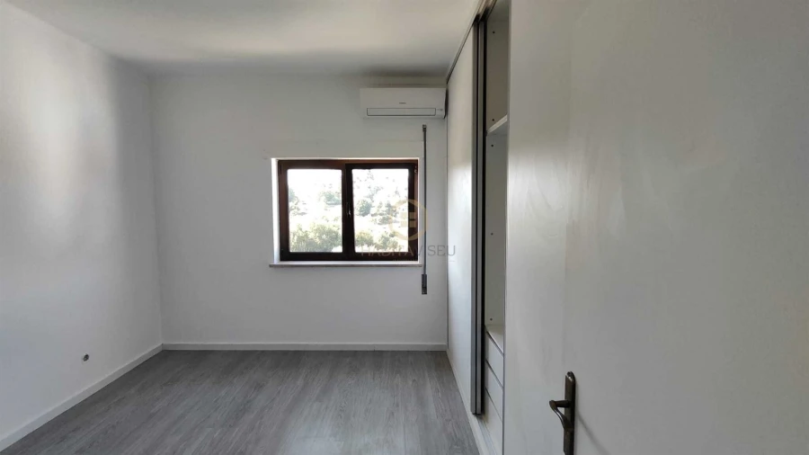 Apartamento T3 para Arrendamento em Viseu Foto 22