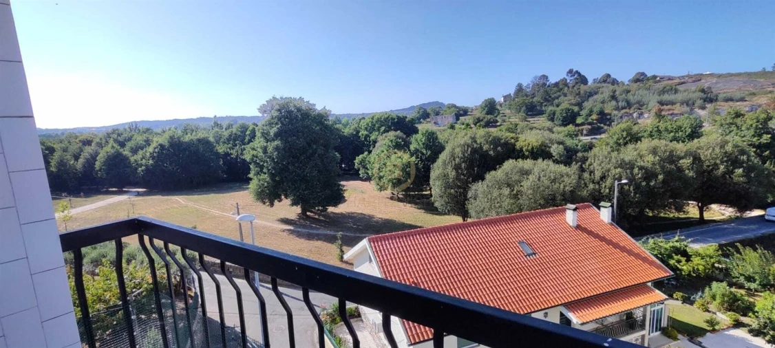 Apartamento T3 para Arrendamento em Viseu Foto 20