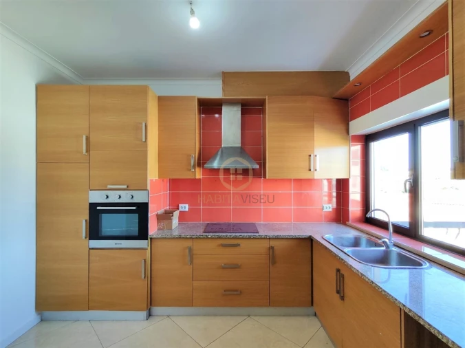 Apartamento T3 para Arrendamento em Viseu
