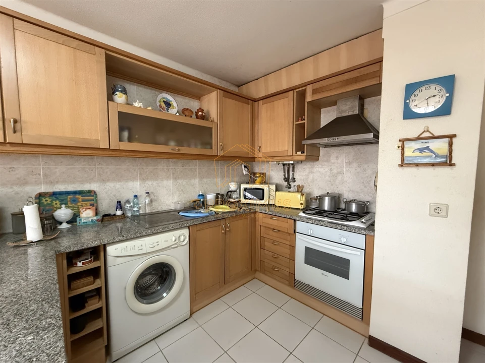 Apartamento T1 para Venda em Buarcos Foto 6