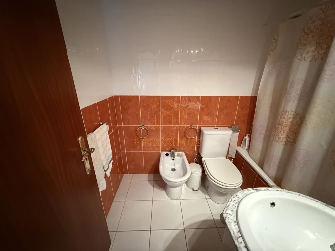 Apartamento T1 para Venda em Buarcos Foto 15