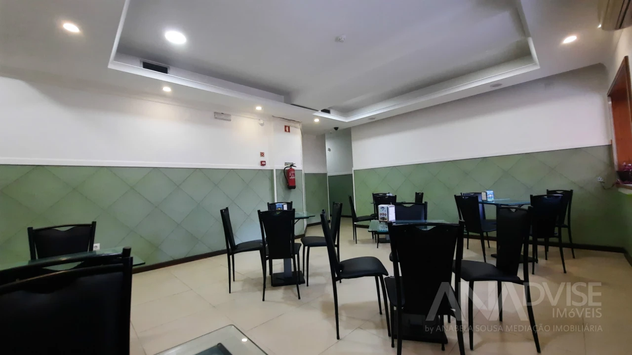 Loja para Venda em Abraveses Foto 10