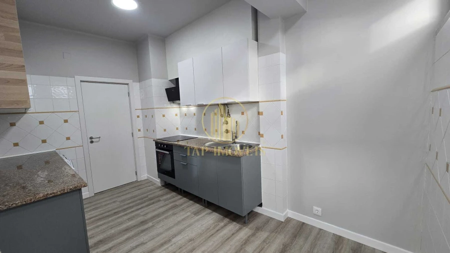 Apartamento T2 para Venda em Setubal (São Sebastião) Foto 14