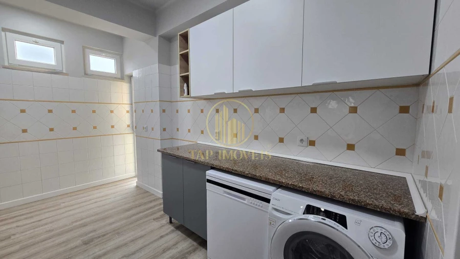 Apartamento T2 para Venda em Setubal (São Sebastião) Foto 8