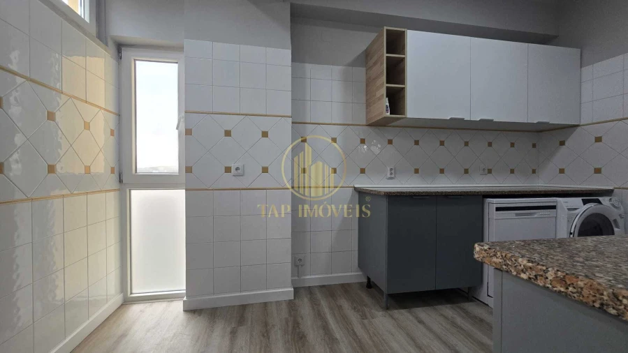 Apartamento T2 para Venda em Setubal (São Sebastião) Foto 3