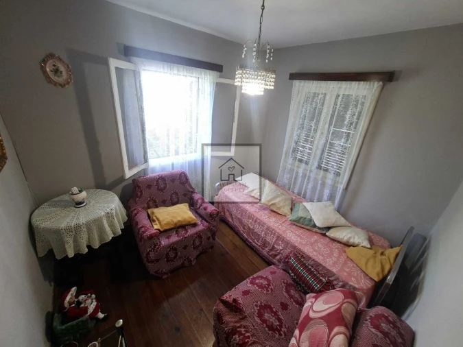 Moradia T4 para Venda em Ponta Delgada Foto 13