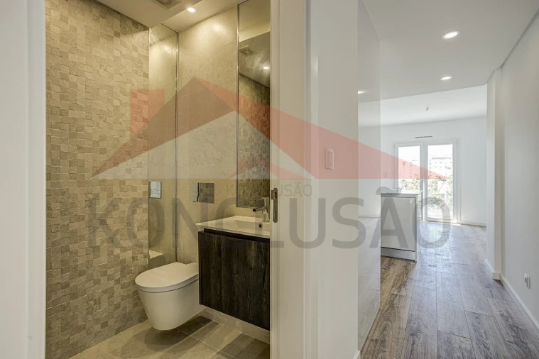 Apartamento T1 para Venda em Beato Foto 8