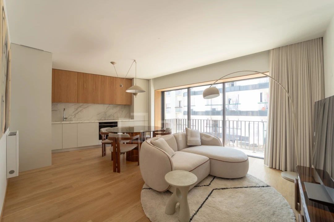 Apartamento T1 para Venda em Cedofeita, Santo Ildefonso, Sé, Miragaia, São Nicolau e Vitória Foto 3