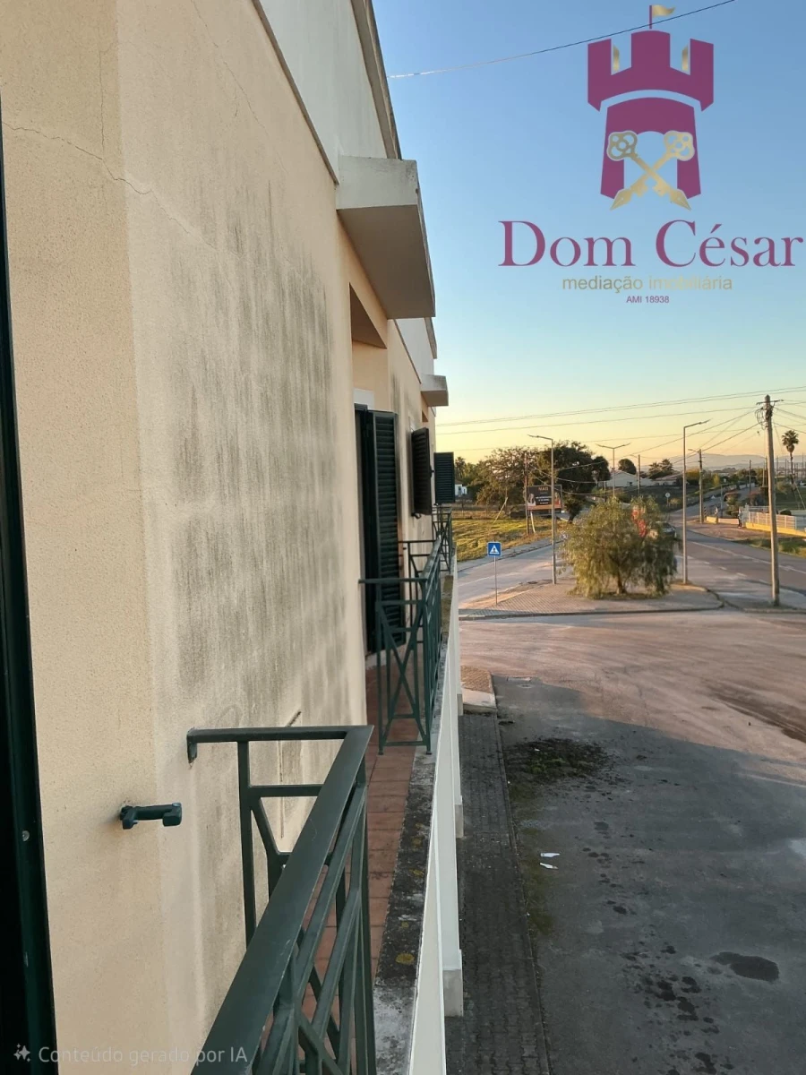 Moradia T4 para Venda em Salvaterra de Magos e Foros de Salvaterra Foto 9