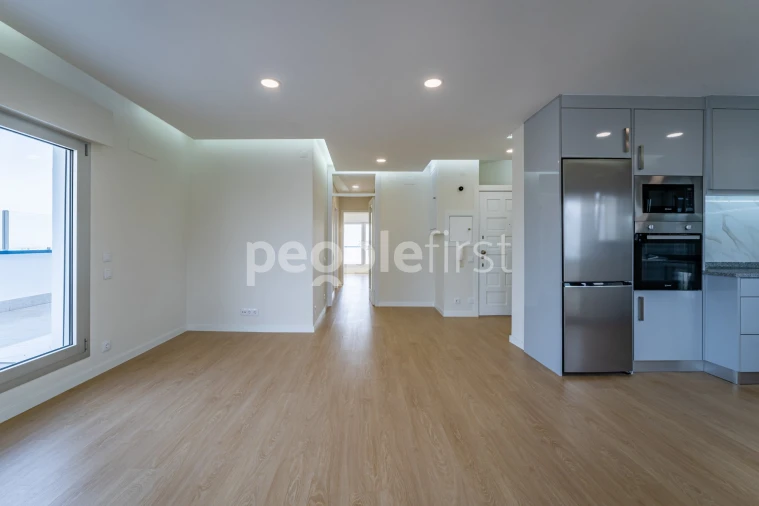 Apartamento T2 para Venda em Mafamude e Vilar do Paraíso Foto 5