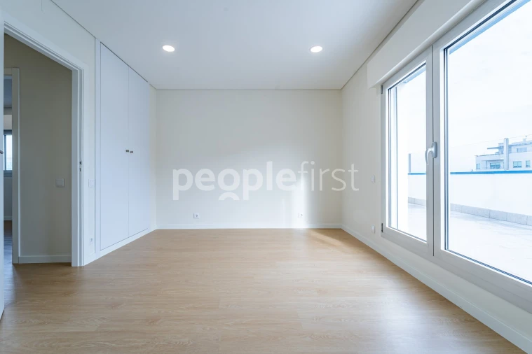 Apartamento T2 para Venda em Mafamude e Vilar do Paraíso Foto 15