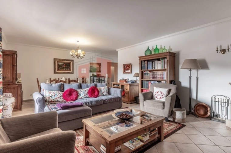 Apartamento T3 para Venda em Malveira e São Miguel de Alcainça Foto 6