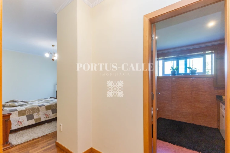 Moradia T3 para Venda em Mozelos Foto 19