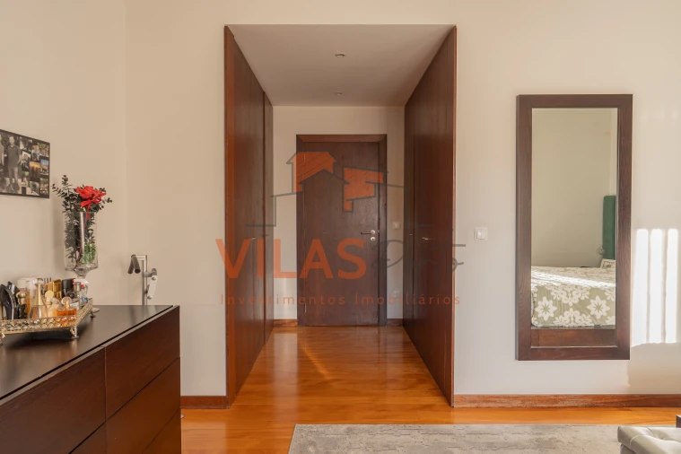 Moradia T3 para Venda em Lordelo Foto 7