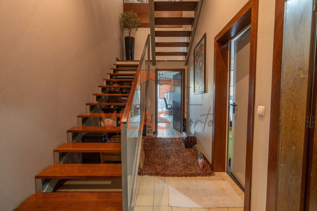 Moradia T3 para Venda em Lordelo Foto 16