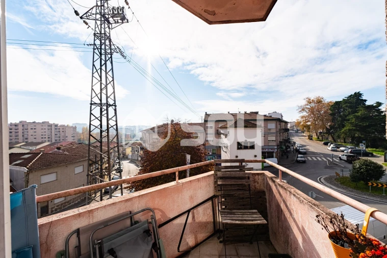 Apartamento T2 para Venda em Rio Tinto Foto 12