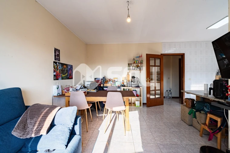 Apartamento T2 para Venda em Rio Tinto Foto 6