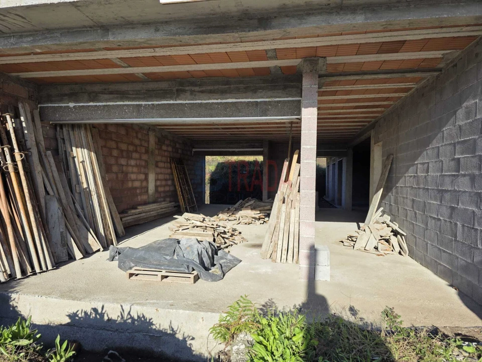 Moradia T3 para Venda em Lage Foto 6