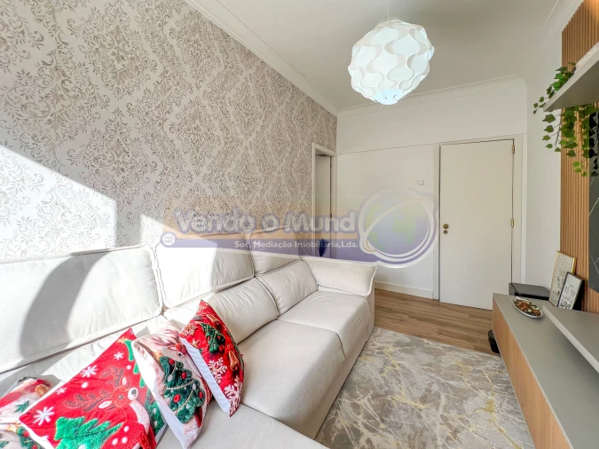 Apartamento T3 para Venda em Agualva e Mira-Sintra Foto 10