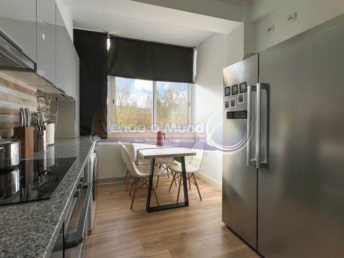 Apartamento T3 para Venda em Agualva e Mira-Sintra Foto 3