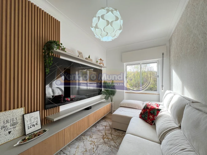 Apartamento T3 para Venda em Agualva e Mira-Sintra Foto 7