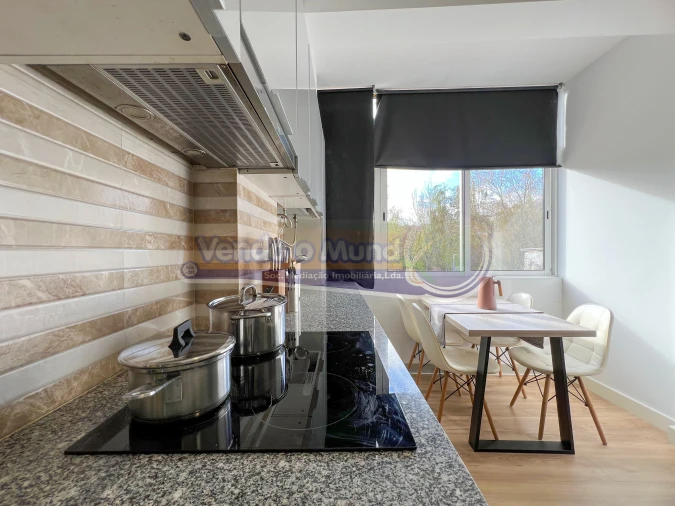 Apartamento T3 para Venda em Agualva e Mira-Sintra Foto 6