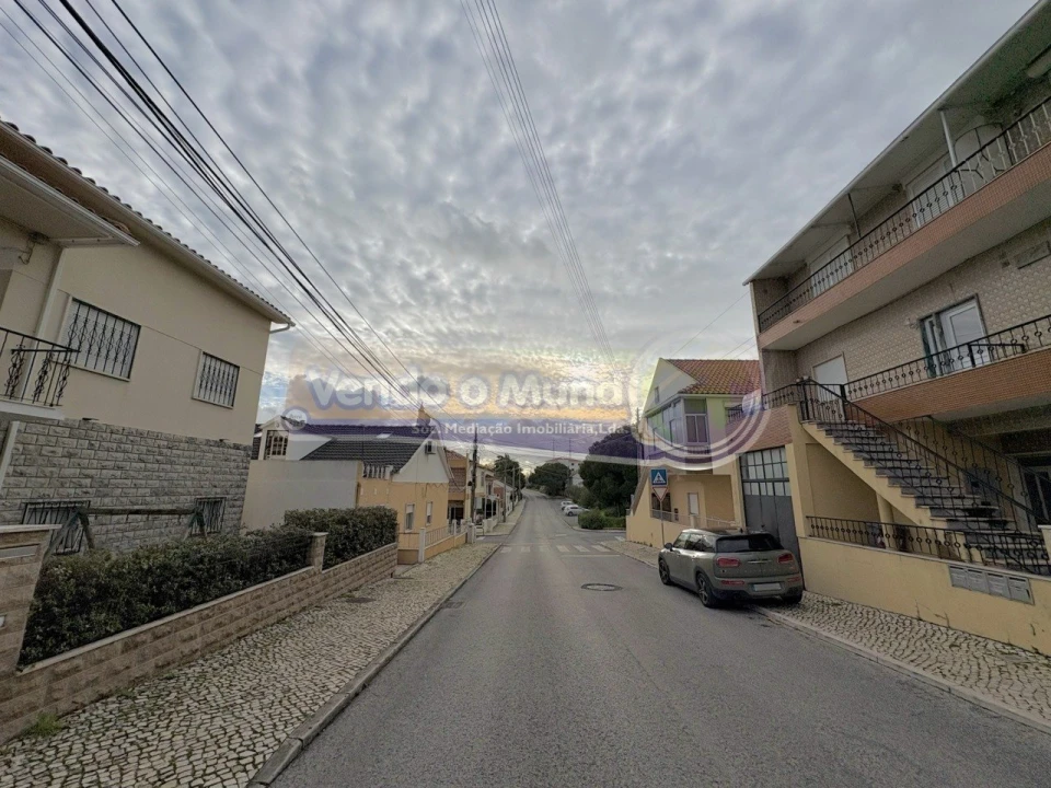 Apartamento T2 para Venda em Santa Iria de Azoia, São João da Talha e Bobadela Foto 16