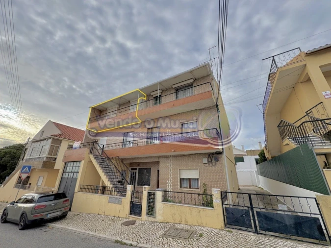 Apartamento T2 para Venda em Santa Iria de Azoia, São João da Talha e Bobadela Foto 18