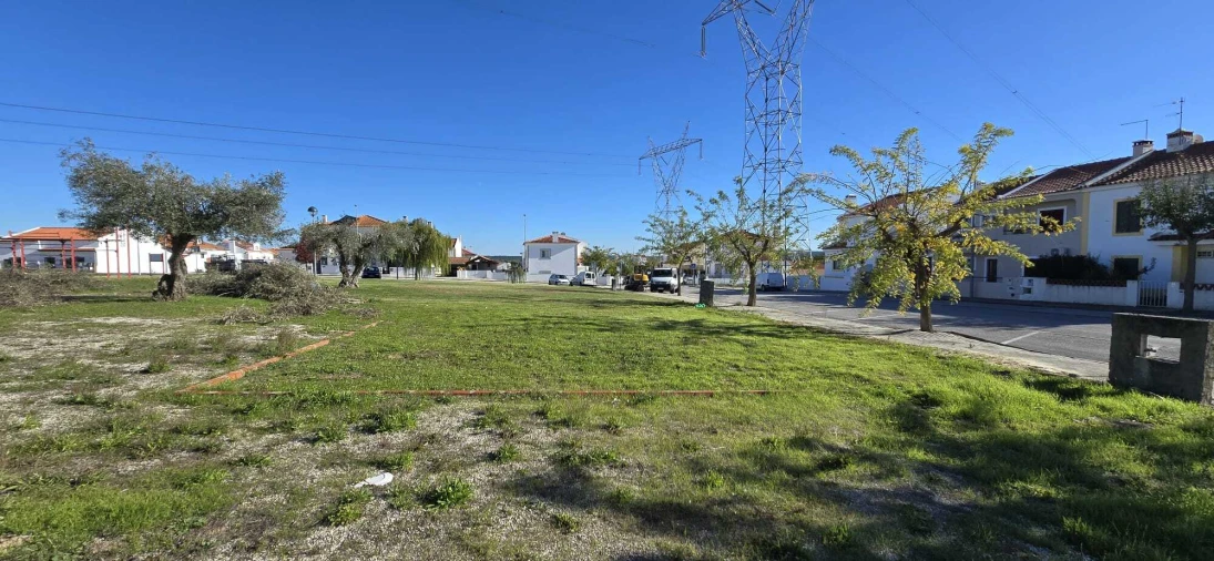 Terreno para Venda em Santa Maria do Castelo e Santiago e Santa Susana Foto 6