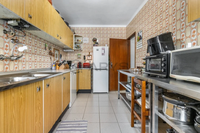 Apartamento T4 para Venda em Braga (São José de São Lázaro e São João do Souto) Foto 8