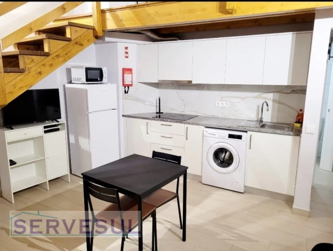 Moradia T1 para Venda em São Bartolomeu de Messines Foto 3