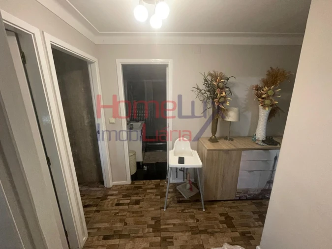 Apartamento T2 para Venda em Rio Tinto Foto 3
