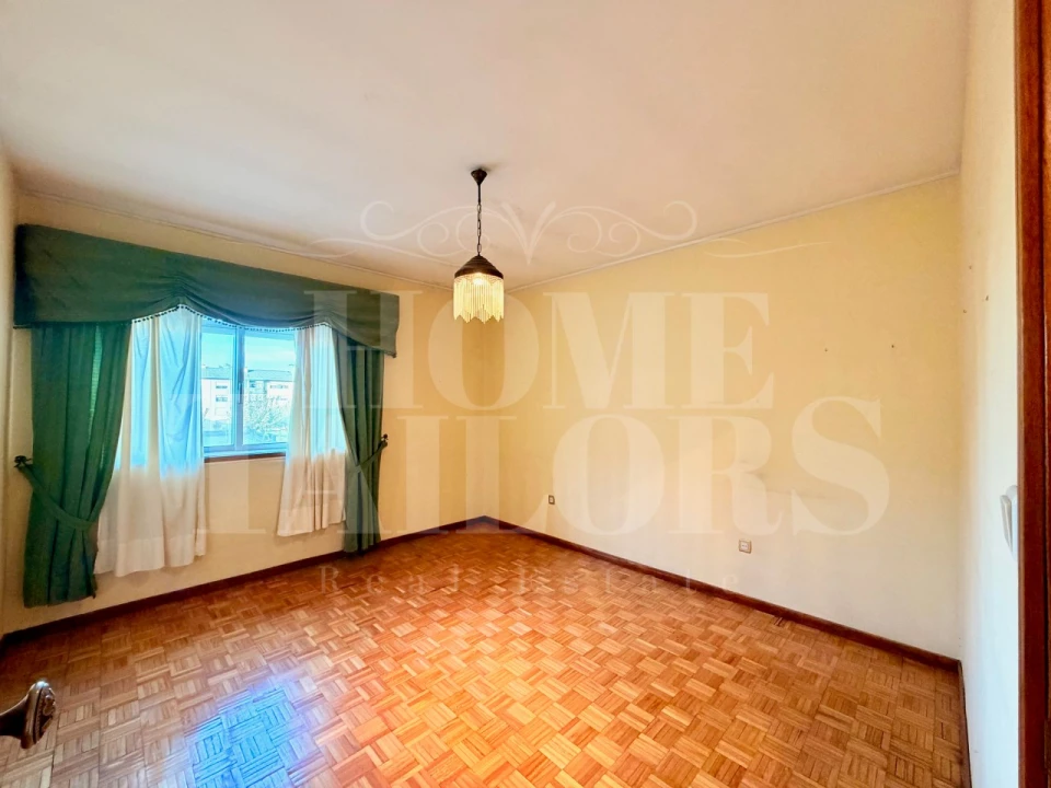 Apartamento T4 para Venda em São Mamede de Infesta e Senhora da Hora Foto 13