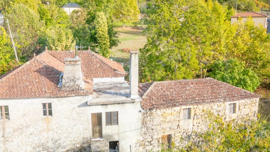 Moradia para Venda em Santa Marinha