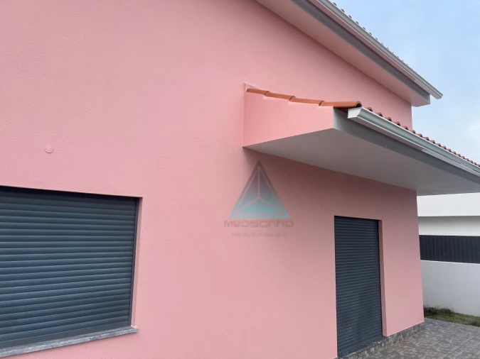 Moradia T5 para Venda em Fernao Ferro Foto 15