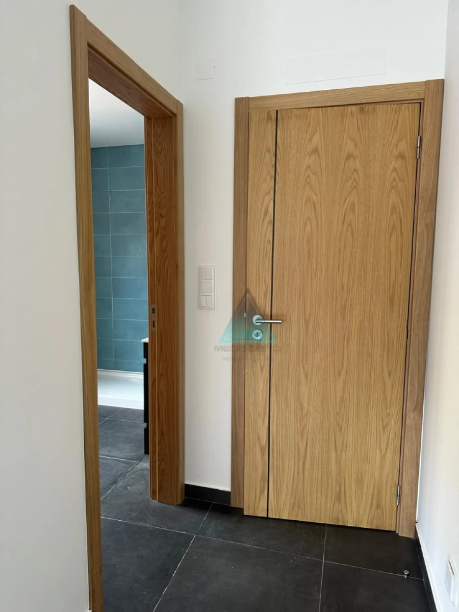 Moradia T5 para Venda em Fernao Ferro Foto 13