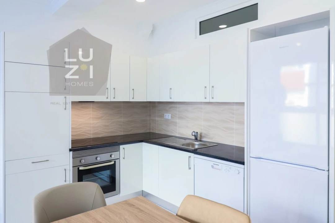 Apartamento T1 para Venda em Lagoa e Carvoeiro Foto 9