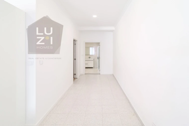 Apartamento para Venda em Lagoa e Carvoeiro Foto 10