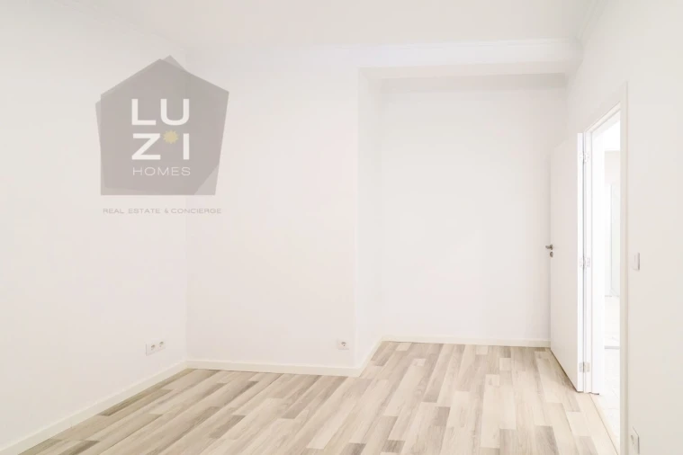 Apartamento para Venda em Lagoa e Carvoeiro Foto 13