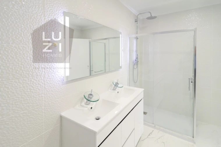 Apartamento para Venda em Lagoa e Carvoeiro Foto 15