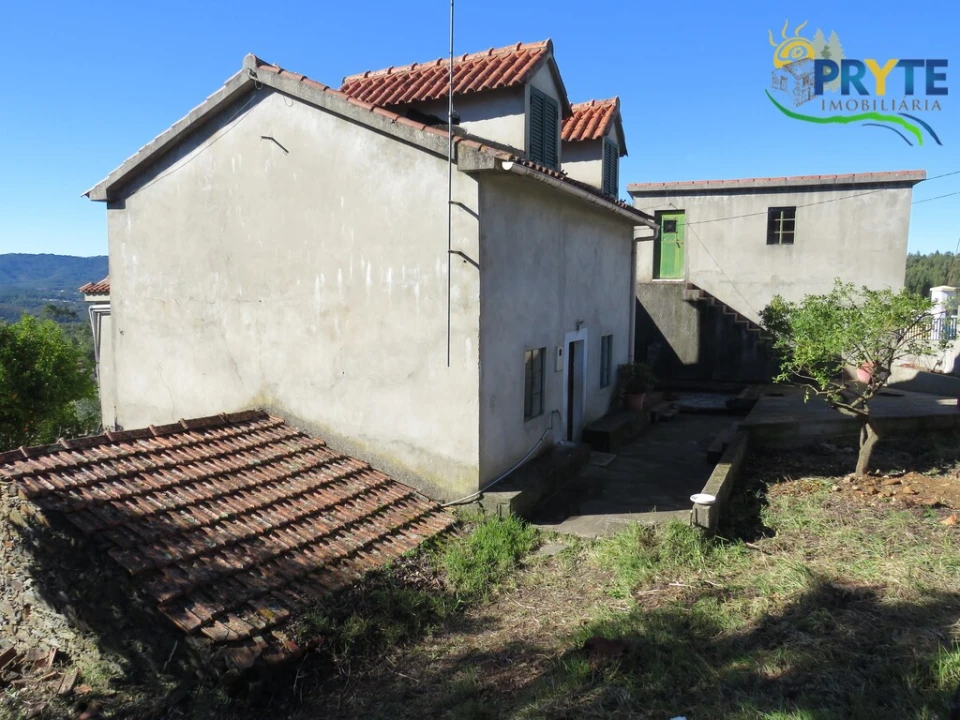 Moradia T5 para Venda em São João do Peso Foto 1