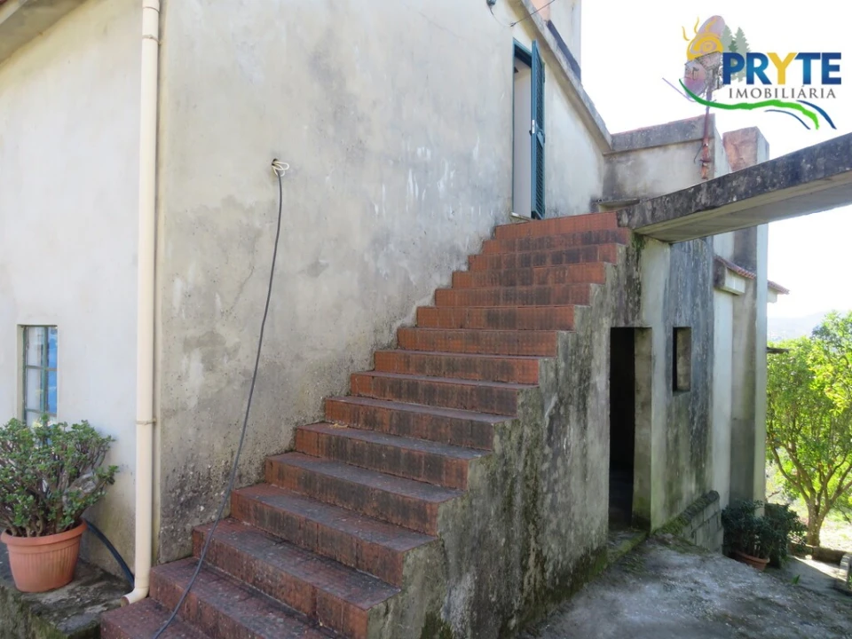 Moradia T5 para Venda em São João do Peso Foto 8